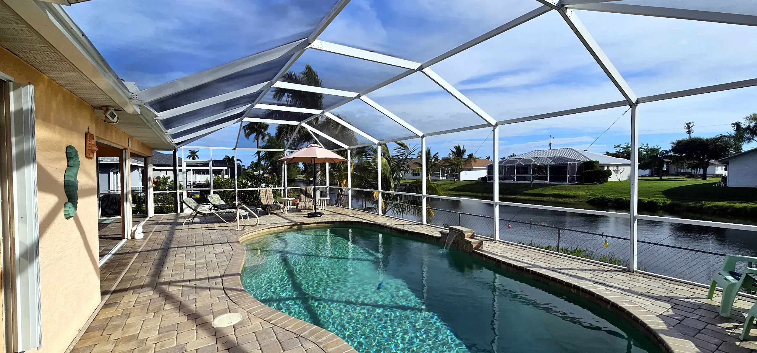 Pool-Bereich